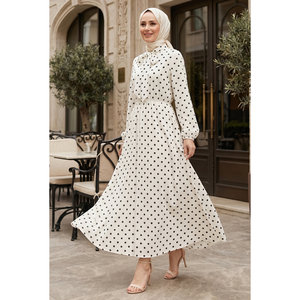 Robe en mousseline de soie à pois avec col écharpe et taille froncée blanche - Product Image 1