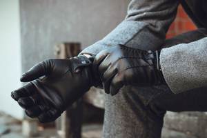 Hot Selling Men Fashion Real Leather <b>Gloves</b> Winter Thick Warm Leather <b>Gloves</b> for Outdoor Leather <b>Gloves</b> From Pakistan - Product Image 5