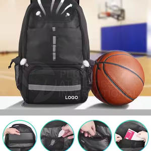 Sac de football à usage extérieur de grande capacité personnalisé de haute qualité sac de football étanche fabriqué au Pakistan - Product Image 3