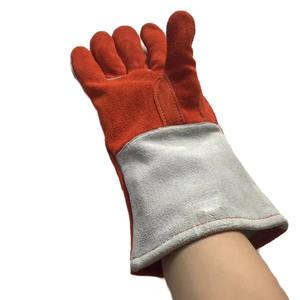 Gants de travail de sécurité résistants à la chaleur pour la construction industrielle en cuir de vache, gants de soudage en cuir de vache - Product Image 1