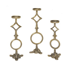 Bougeoirs coniques en aluminium brut en gros, bougeoirs torsadés en métal poli, bougeoirs modernes en aluminium à tige spirale - Product Image 2