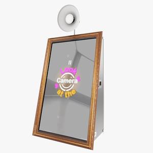 Cabina de Fotos con Espejo Mágico Foto Master Mirror Me, Pantalla Táctil de 65 Pulgadas, para Selfies, Bodas y Fiestas - Product Image 2