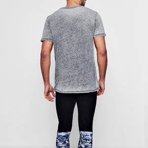 Camisetas quemadas personalizadas de peso pesado de algodón para hombres High Street Style Made in Pakistan Burnout T shirts - Product Image 2