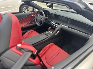 Voiture d'occasion 2022 Lex-us LC500 Base sans accident à vendre - Product Image 4