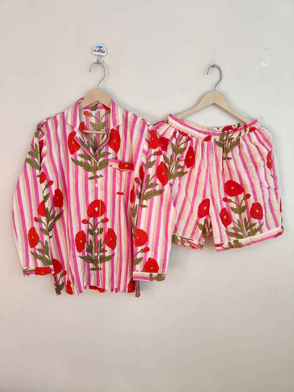 ดูภาพนี้