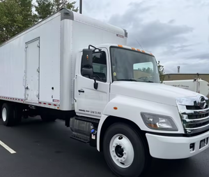 รถบรรทุกฮีโน่ 268 ปี 2020 สภาพดี ขนาด 26 ฟุต ไม่ต้องมีใบขับขี่ขนาดใหญ่ พร้อมลิฟท์ท้าย จัดส่งทั่วโลก - Product Image 2