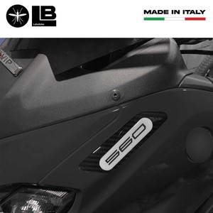 Adesivi 3D in Resina Compatibili con Yamaha Tmax 2022, Decalcomanie per Carene e Specchietti Moto - Product Image 3