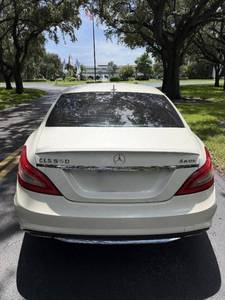 Mercedes-Benz CLS 550 4MATIC Luxe d'occasion à prix réduit, modèle 2014, à vendre - Product Image 6