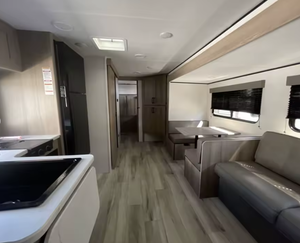 2024 2025 2026 Keystones Coleman 27B Autocaravanas, Remolques de Viaje, Campers de Techo y Campers para Camionetas - Product Image 3