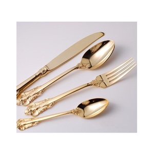 Ensemble de couverts artisanaux nouveau design pour café et maison vaisselle de luxe décorative ensemble de couverts plaqué or - Product Image 1