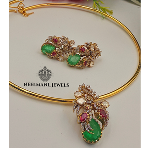 Parure de bijoux tendance de luxe en acier inoxydable pour femme, collier et boucles d'oreilles avec pendentif oiseau en zircon, plaqué or pour les occasions festives - Product Image 2