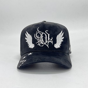 Casquette de baseball Gorras doublée de satin avec logo brodé sur mesure Casquette de luxe de haute qualité pour hommes 5 panneaux en daim Trucker Club Hat for Men - Product Image 2