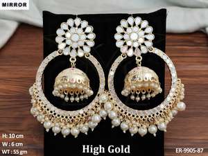 Boucles d'oreilles antiques Mehendi fabriquées à la main Boucles d'oreilles élégantes et pendantes ethniques en or parfait pour les mariages et les festivals - Product Image 2