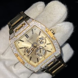 Reloj Elegante de Acero Inoxidable con Diamantes Naturales Color Dorado, Mecanismo ETA de Alta Calidad, Cristal, Puntero, 42 mm, Resistente al Agua 100 Bar - Product Image 1