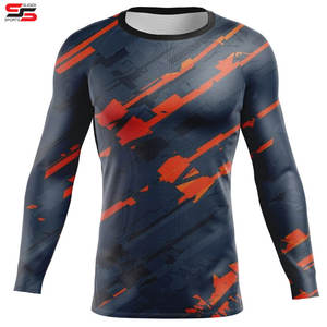 T-shirts techniques de sport Tops Chemise d'entraînement athlétique Vêtements de sport pour hommes T-shirt de compression personnalisé de haute qualité pour hommes - Product Image 6