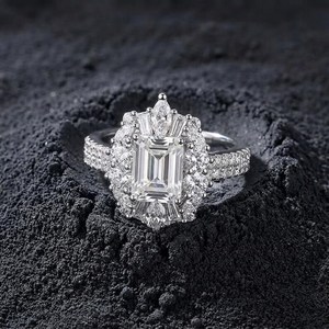 Anillo de Compromiso Clásico de Plata de Ley 925 con Circonita Esmeralda Brillante, Anillo de Boda Vintage para Aniversario - Product Image 3