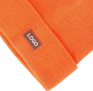 Gorros cálidos de punto personalizados de jacquard, gorros coloridos, gorros personalizados de fabricante personalizado con logotipo bordado, gorros de punto de invierno - Product Image 4