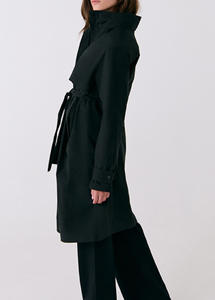 Trending Outdoorwear Breathable Windbreaker Jacket For <b>Women</b> Stylish <b>Lightweight</b> Travelwear Jacket With Customize Logo - Product Image 3