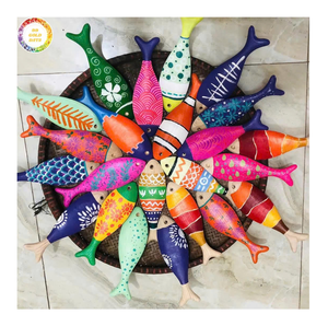 Exhibición de peces de madera de Vietnam Proveedor de exportación artesanal premium para decoración de interiores Hoteles Restaurantes y resorts en todo el mundo - Product Image 1