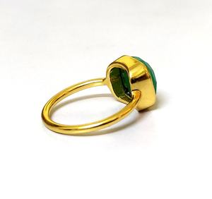 Bague en pierre chrysophrase plaquée or de haute qualité dernière conception bague en pierres précieuses faite à la main Style classique avec anneau en laiton en métal de base - Product Image 2