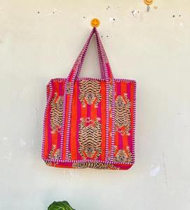 Sac fourre-tout en coton bohème matelassé avec poche intérieure, grande taille pour les voyages d'été et les courses, sac cadeau tendance - Product Image 5