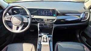 KIA SE-LT-OS 2023 SUPER LIMPIO, ASIENTOS DE CUERO, TRACCIÓN EN LAS CUATRO RUEDAS, TRANSMISIÓN AUTOMÁTICA, TECHO PANORÁMICO COMPLETO - Product Image 2