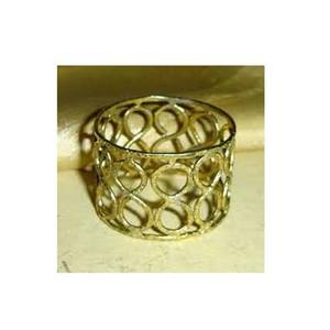 Servilletero redondo dorado, diseño de anillo forjado, accesorios de vajilla de boda encantadores, Decoración de mesa de boda, servilleteros dorados - Product Image 1