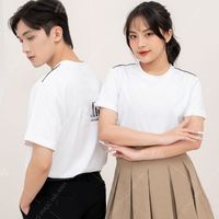 Elegantes camisetas de cuello redondo: perfectas para uniformes de grupo juvenil, eventos y actividades comunitarias con diseños dinámicos.