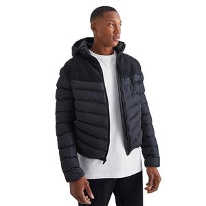 Chaqueta acolchada de peso pesado ajustada para hombre con diseño de piel de panel de moda, chaqueta acolchada OEM de invierno con cuello levantado liso personalizado - Product Image 2