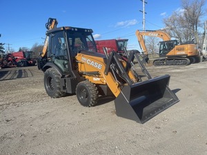 CASE 580SN SUPER N TRACTEUR-CHARGEUR-RECHUVEUR DE CONSTRUCTION, TRANSMISSION POWERSHIFT TYPE H, CONTRA-POIDS AVANT LÉGER, EXTENDAHOE - Product Image 3