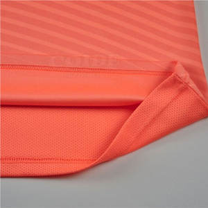 Uniforme de Fútbol Transpirable de Secado Rápido para Venta en Línea, Uniforme de Fútbol de Diseño Personalizado de Alta Calidad - Product Image 6