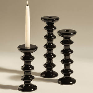 เชิงเทียนคลาสสิกสีดำเคลือบเงาสไตล์หรูหราโหลเทียนคริสต์มาสออกแบบ OEM แท่นเทียนจากโรงงานเวียดนาม - Product Image 1