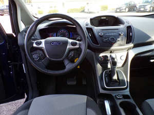 Voiture d'occasion de qualité abordable, Ford C-MAX Hybride SE 2017, conduite à gauche - Product Image 4