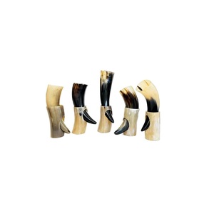 Cuerno Vikingo Duradero para Beber con Soporte, al por Mayor, Reutilizable, Hecho a Mano, para Fiestas y Bodas - Product Image 1