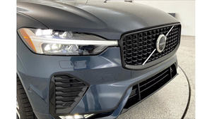 รถยนต์มือสองรับรองคุณภาพ ขับเคลื่อนสี่ล้อ รุ่น XC60 Ultra AWD ปี 2024 เกียร์อัตโนมัติ เบาะหนัง พวงมาลัยซ้าย - Product Image 6