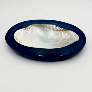 Bandejas y cuencos de resina epoxi hechos a mano que realzan la decoración festiva de comidas de lujo y el atractivo para regalar. - Product Image 1