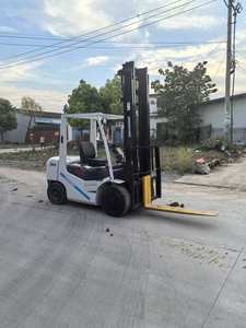 Chariot élévateur diesel TCM de 3 tonnes de haute qualité, d'origine japonaise, d'occasion, avec moteur et roulements, en vente - Product Image 5