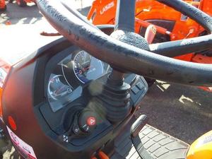 รถแทรกเตอร์ขนาดเล็กสำหรับ Kubota 2025 B2301HSD พร้อมส่วนประกอบกระปุกเกียร์ปั๊มเครื่องยนต์ที่จำเป็น - Product Image 2