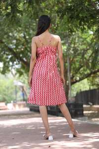 Mini robe en coton imprimé floral ondulé, tenue Boho au-dessus du genou, robe d'été, tenue légère sans manches décontractée, dos en V plongeant - Product Image 2