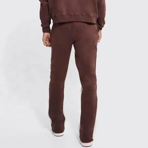 Nouveaux vêtements de sport à capuche décontractés d'hiver Ensemble de survêtements de sport à impression bouffante personnalisable en gros - Product Image 6