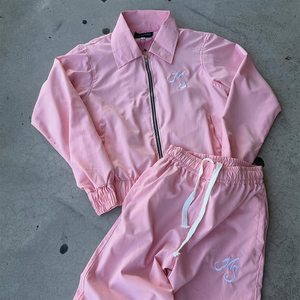 Ropa de entrenamiento ligera con logotipo bordado de fábrica OEM, chándal de gran tamaño de nailon con cremallera, conjunto cortavientos a prueba de agua para unisex - Product Image 5