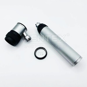 Dermatoscopio de alta calidad, dermatología negra/plateada, examen de diagnóstico de piel con bombilla, instrumento quirúrgico básico - Product Image 2