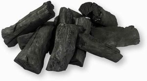 Charbon de bois naturel hexagonal noir pour barbecue, à haute valeur calorifique et emballage personnalisé - Product Image 6