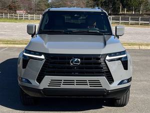 Vehículo Utilitario Deportivo (SUV) Lexus GX550 Premium+ 4WD 3.4L Gas V6 Usado, Año 2026, Listo para Enviar, GX550 AWD V6 Sport SUV 2026 - Product Image 1