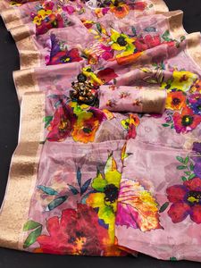 Sarees de Seda Artística Tradicionales Clásicos de la Mejor Calidad, Dhwaja Export, Estampado Digital Formal Tishu, Suaves y Brillantes, de Secado Rápido, Listos para Usar en Gujarat - Product Image 5