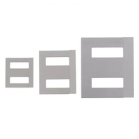 Machine à aimants industrielle souple et polyvalente pour l'application d'autocollants magnétiques et d'aimants à noyau de transformateur