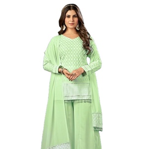 Collection de costumes de style pakistanais Heavy Rayon Handwork Georgette Palazzo Sharara - Product Image 3