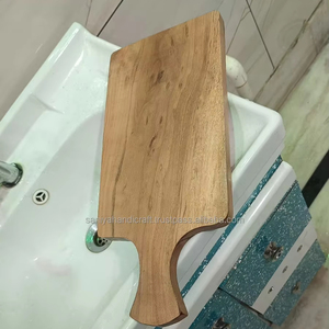 เขียงไม้อะคาเซียทำด้วยมือถาดเสิร์ฟขนมปังชีสขัดมันสำหรับตกแต่ง - Product Image 1