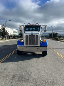 Vehículo de Carga Diésel de Grado Industrial Usado en Buen Estado, para Larga Distancia, con Cabina para Dormir, para Uso en Carretera, con Contenedor - Product Image 3