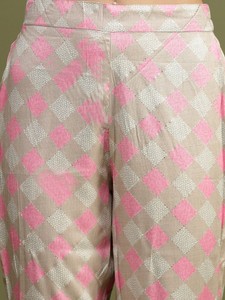 คุร์ติรามาสผ้าฝ้ายแท้ปักลายกระจกสวยงามทันสมัยตามเทรนด์ล่าสุด ความต้องการสูง เหมาะสำหรับใส่แบบลำลอง - Product Image 4